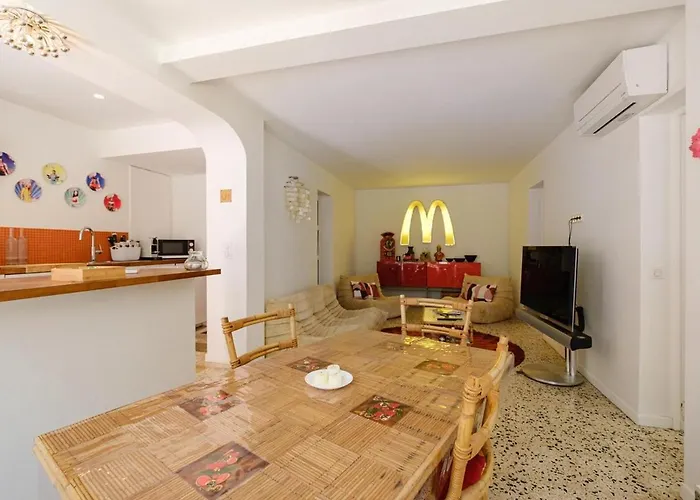 Avec Piscine Indépendant Villa