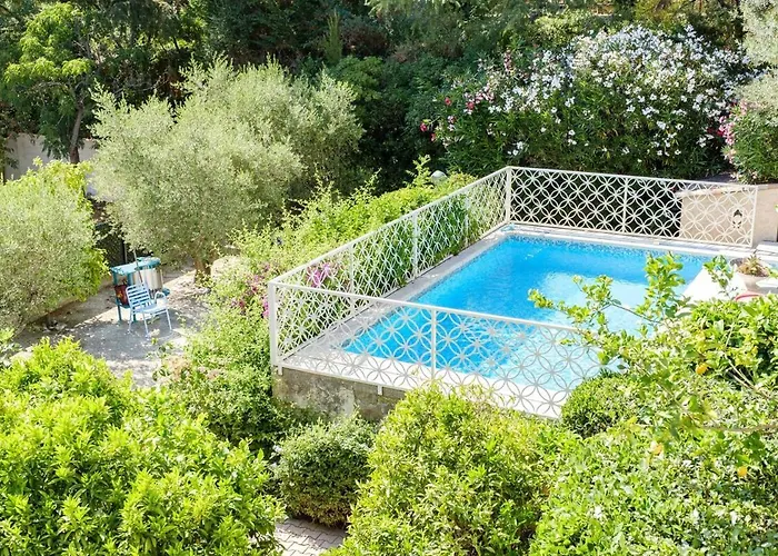 Villa Avec Piscine Indépendant Sainte-Maxime
